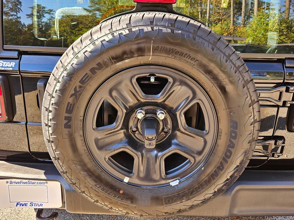 new 2026 Jeep Wrangler car, priced at $35,487