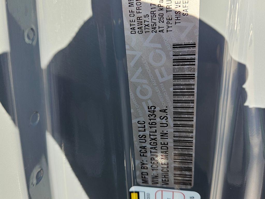 new 2026 Jeep Gladiator car, priced at $40,941