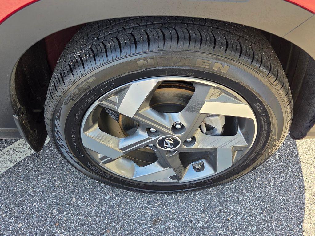 used 2025 Hyundai Venue car, priced at $19,720