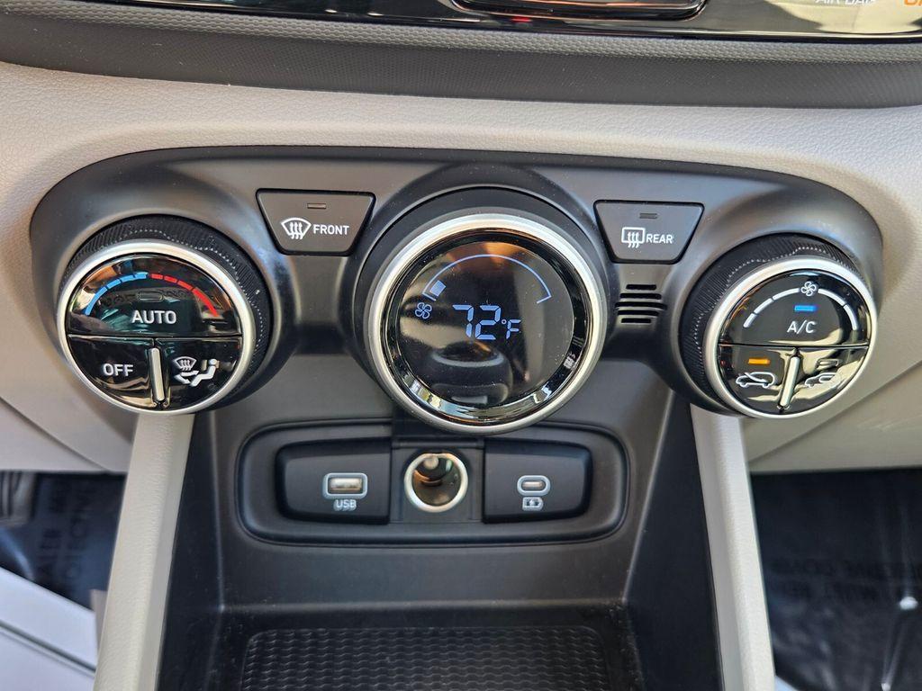 used 2025 Hyundai Venue car, priced at $19,720