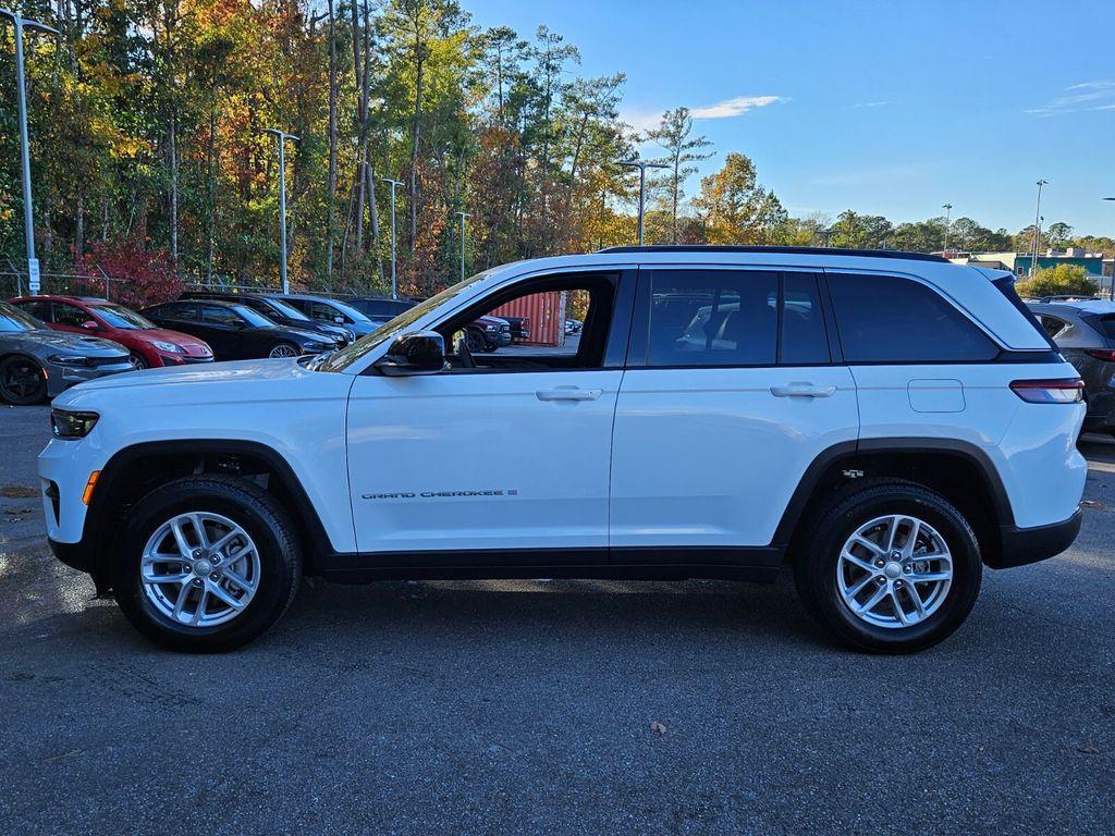 new 2025 Jeep Grand Cherokee car, priced at $37,025