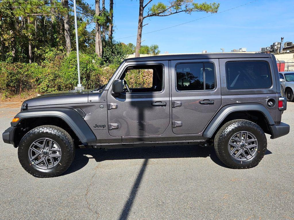 new 2026 Jeep Wrangler car, priced at $44,489