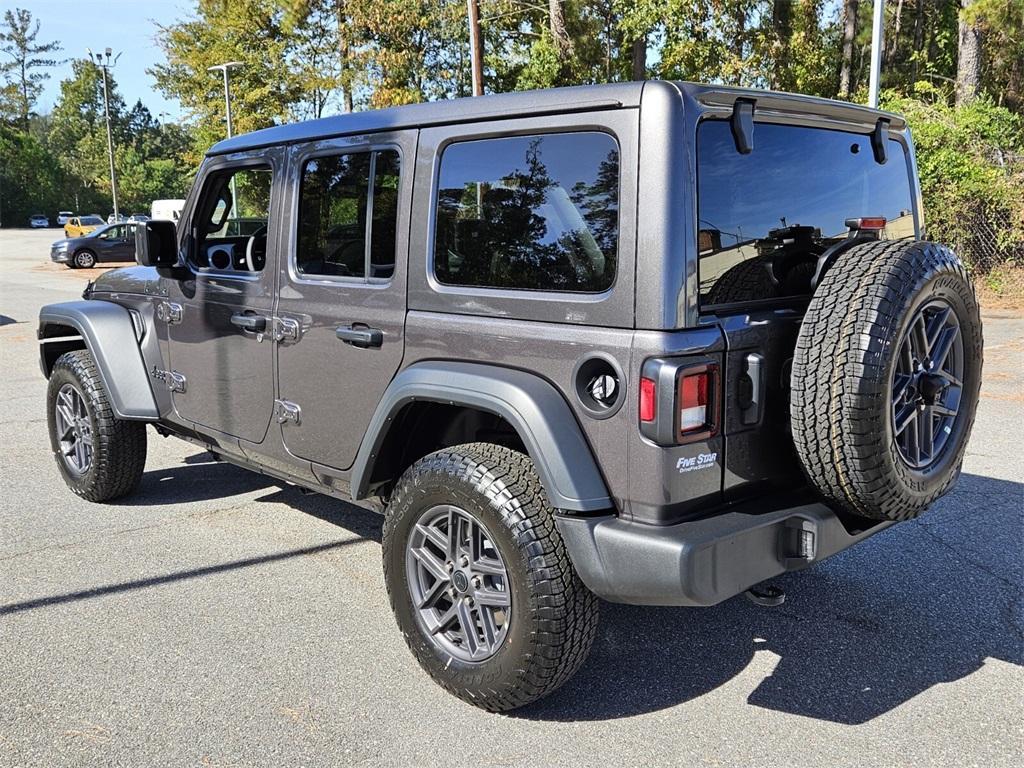 new 2026 Jeep Wrangler car, priced at $44,289