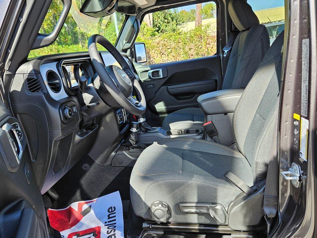 new 2026 Jeep Wrangler car, priced at $44,489