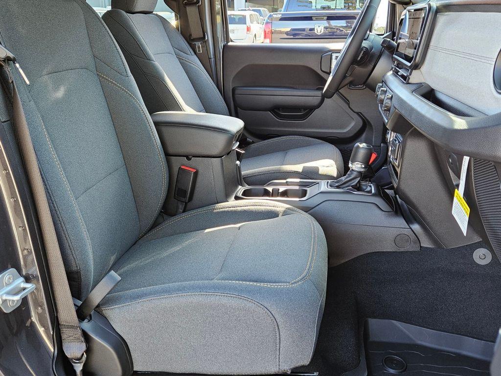 new 2026 Jeep Wrangler car, priced at $44,489