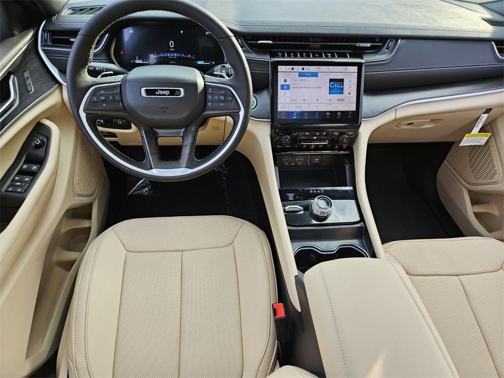 new 2025 Jeep Grand Cherokee L car, priced at $43,535