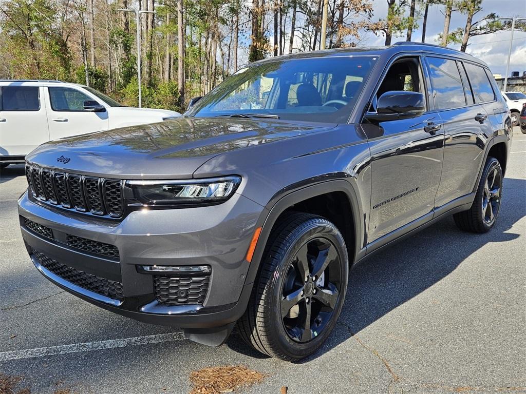 new 2025 Jeep Grand Cherokee L car, priced at $48,633
