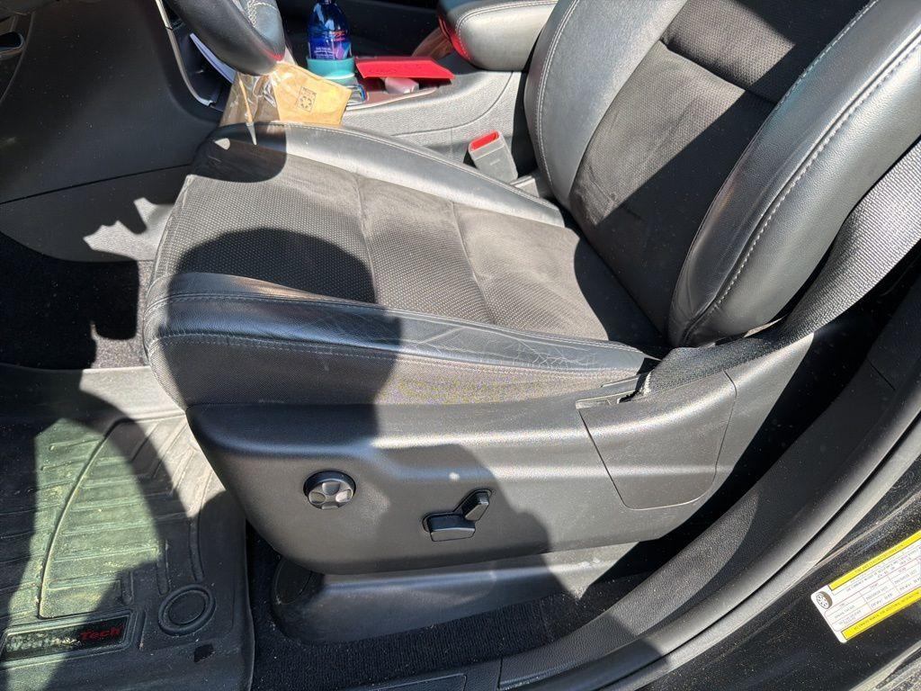 used 2021 Jeep Grand Cherokee car, priced at $22,720