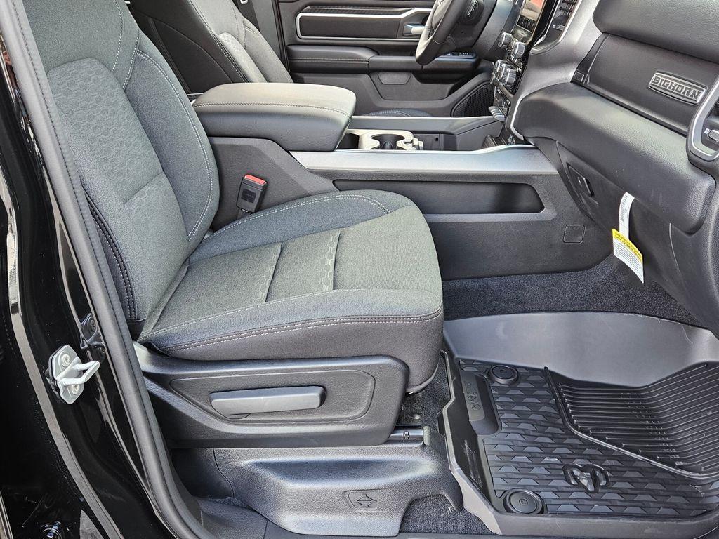 new 2025 Ram 1500 car, priced at $43,117