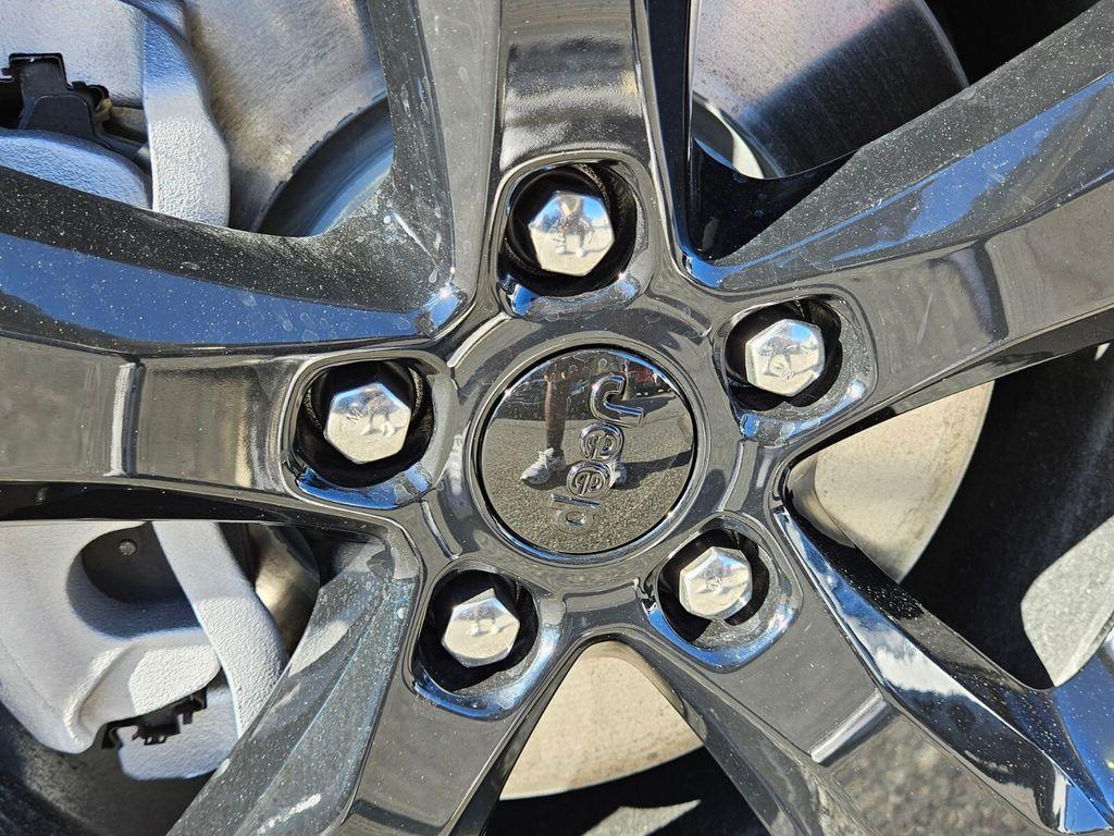 new 2025 Jeep Grand Cherokee L car, priced at $48,013