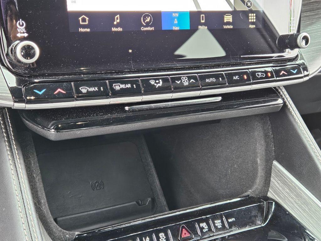 used 2023 Jeep Wagoneer car, priced at $46,270