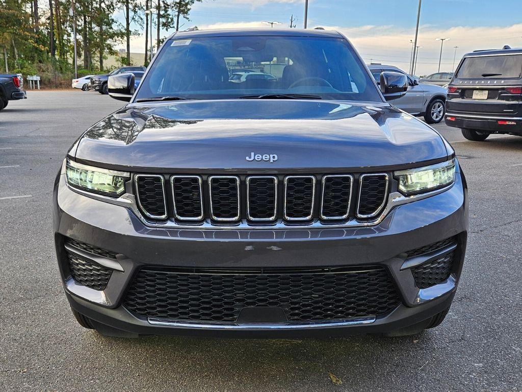 new 2025 Jeep Grand Cherokee car, priced at $35,259