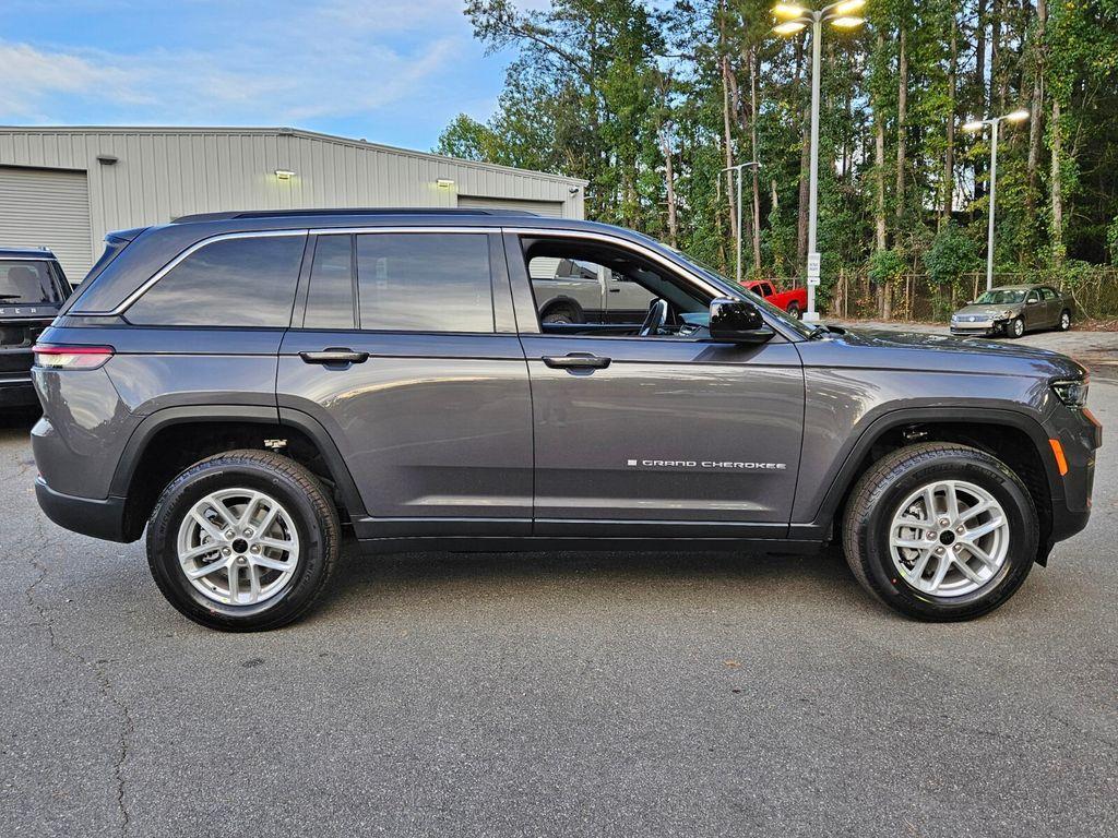 new 2025 Jeep Grand Cherokee car, priced at $35,259
