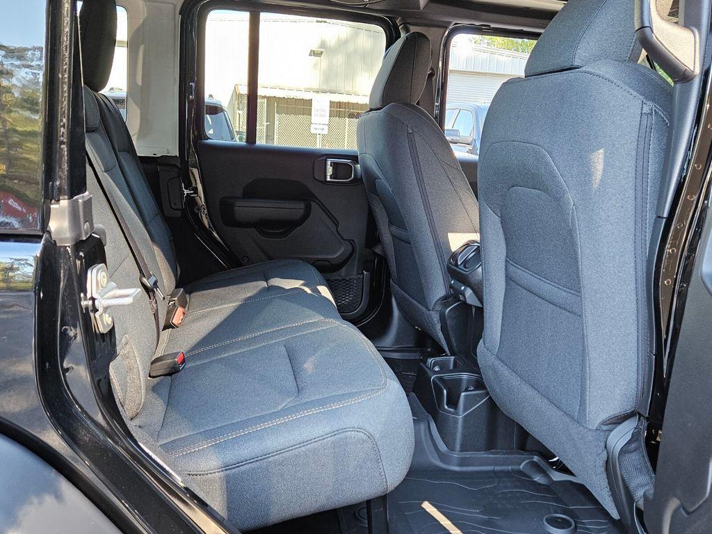 new 2026 Jeep Wrangler car, priced at $45,389