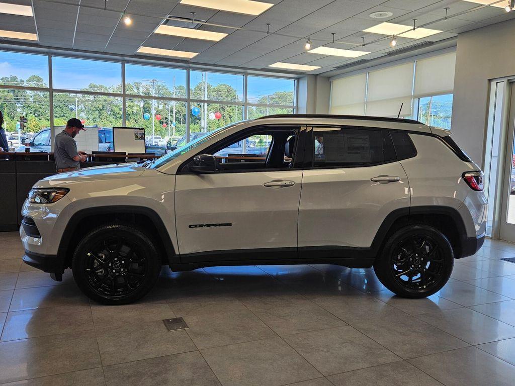 new 2026 Jeep Compass car, priced at $30,132