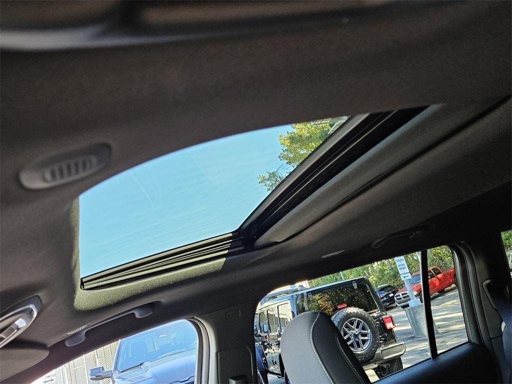 new 2025 Jeep Grand Cherokee L car, priced at $36,474