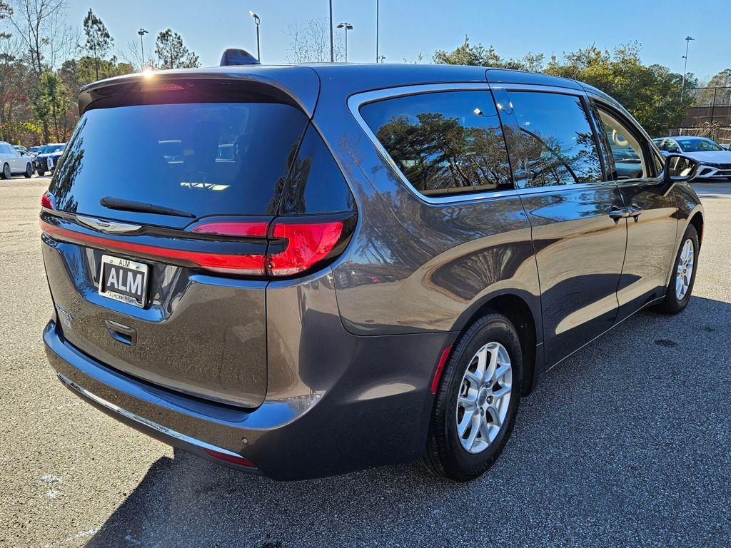 used 2023 Chrysler Pacifica car, priced at $23,220