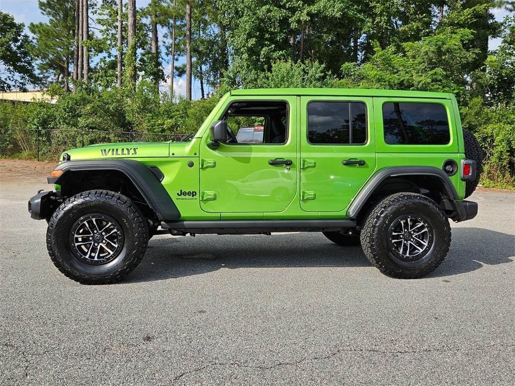 new 2025 Jeep Wrangler car, priced at $48,297