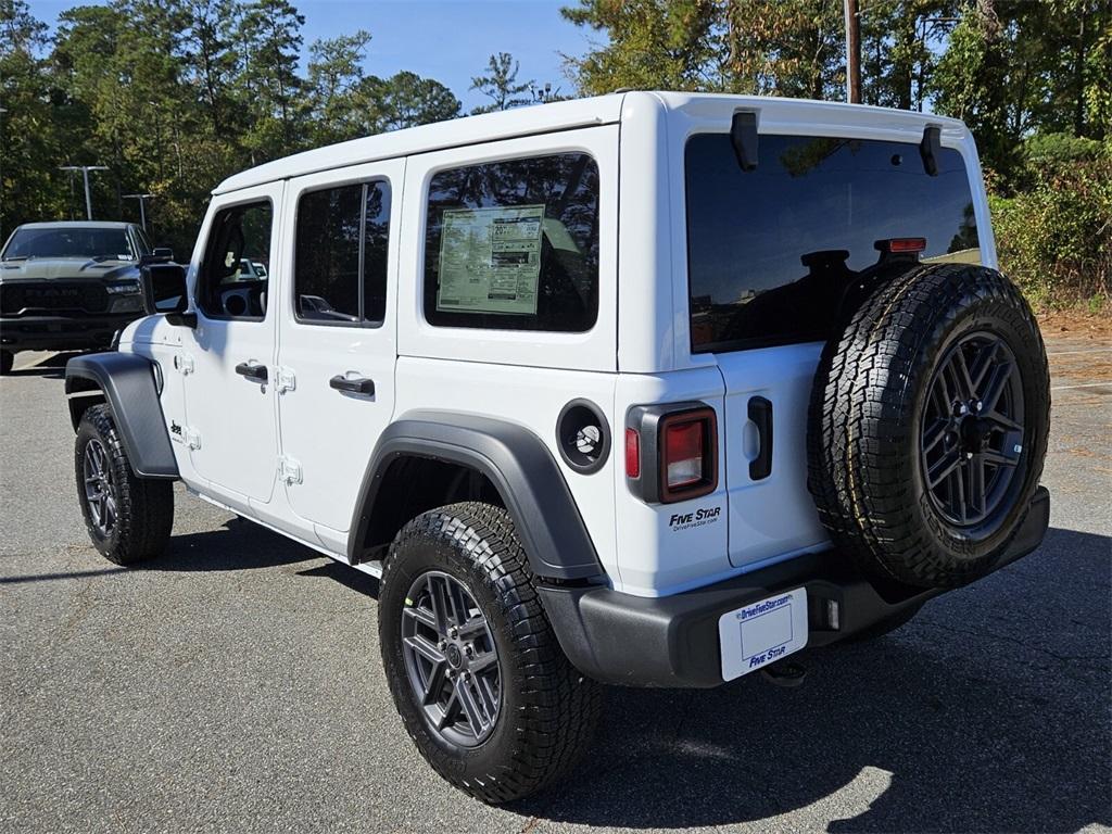 new 2026 Jeep Wrangler car, priced at $43,777