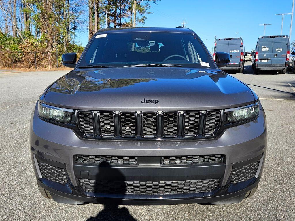 new 2025 Jeep Grand Cherokee L car, priced at $39,405