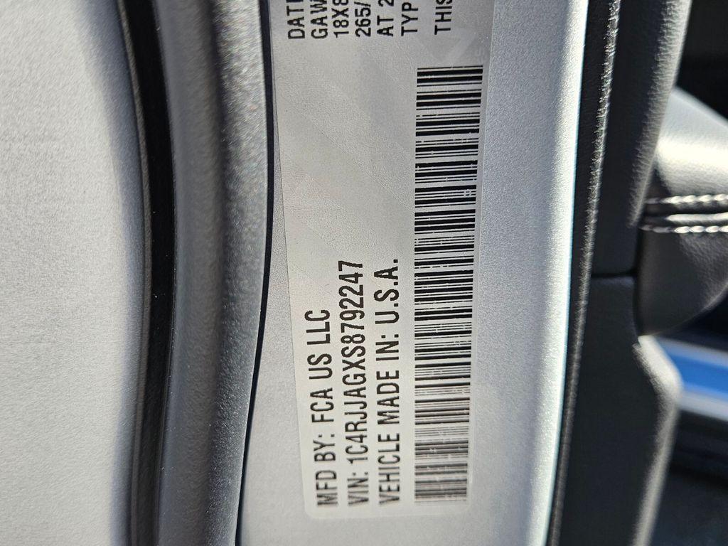 new 2025 Jeep Grand Cherokee L car, priced at $36,474