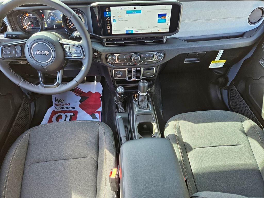 new 2026 Jeep Wrangler car, priced at $46,674