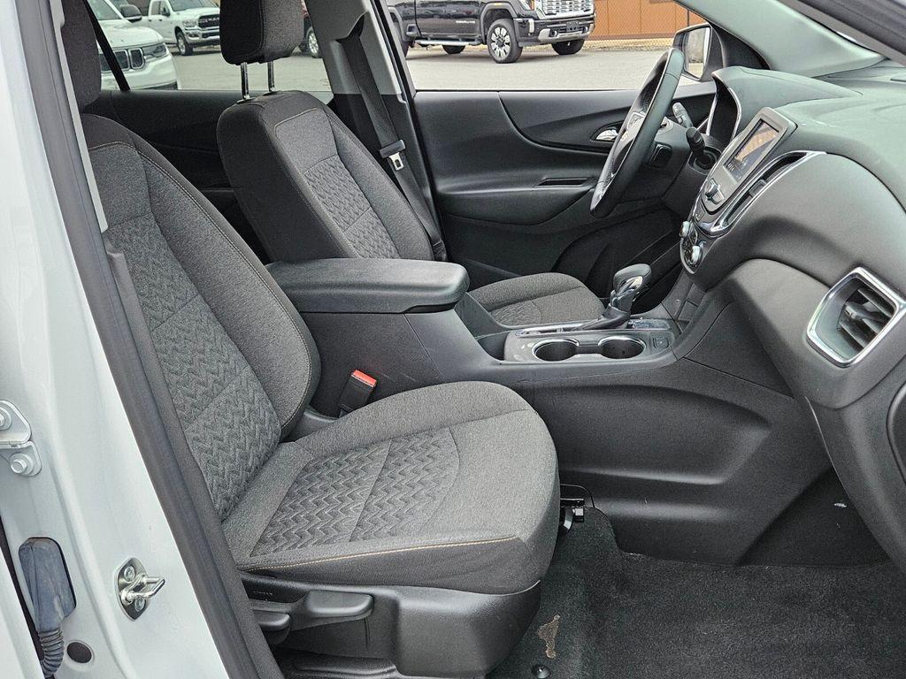 used 2024 Chevrolet Equinox car, priced at $19,420