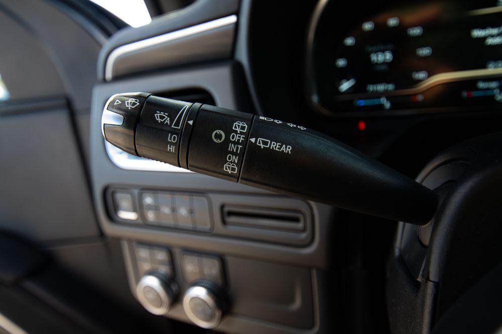 used 2023 GMC Yukon XL car, priced at $43,920