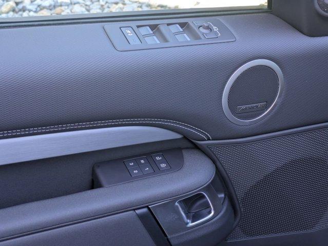 new 2026 Land Rover Discovery car, priced at $84,979