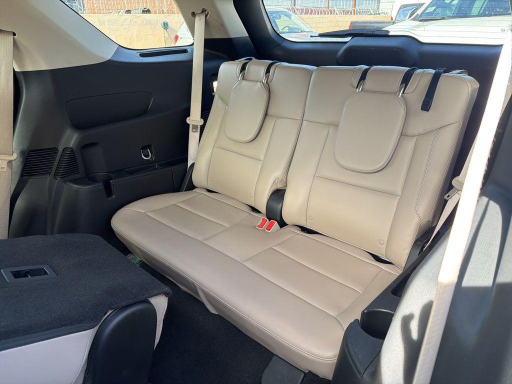 used 2024 Ford Explorer car, priced at $27,000