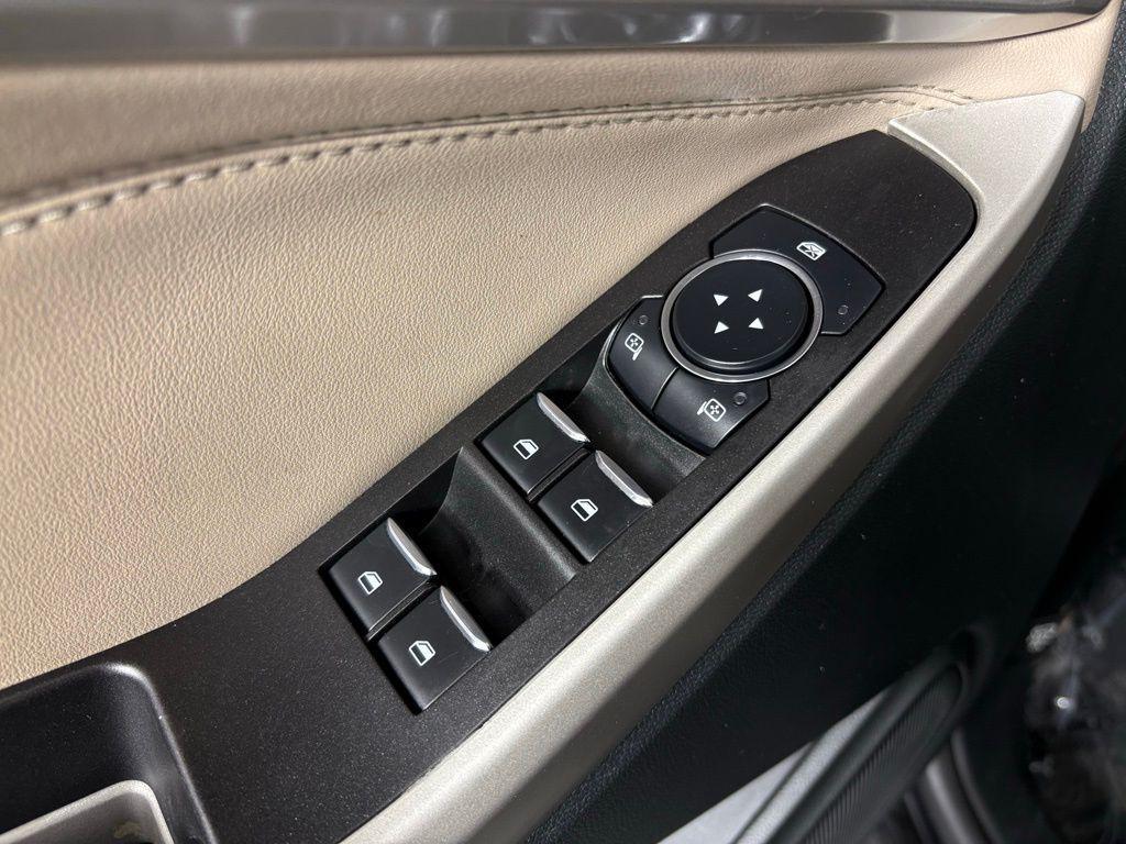 used 2024 Ford Explorer car, priced at $23,000