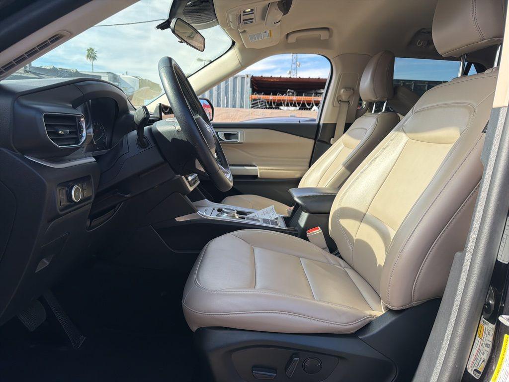 used 2024 Ford Explorer car, priced at $27,000