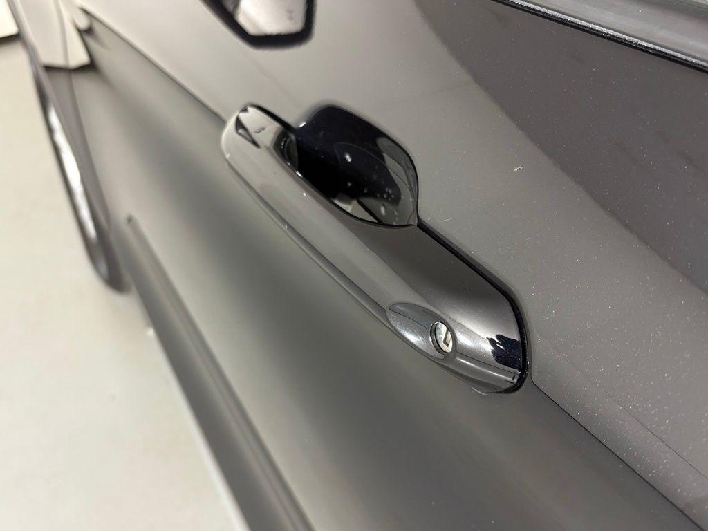 used 2024 Ford Explorer car, priced at $23,000