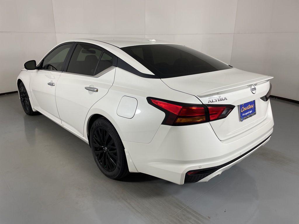 new 2025 Nissan Altima car, priced at $26,706