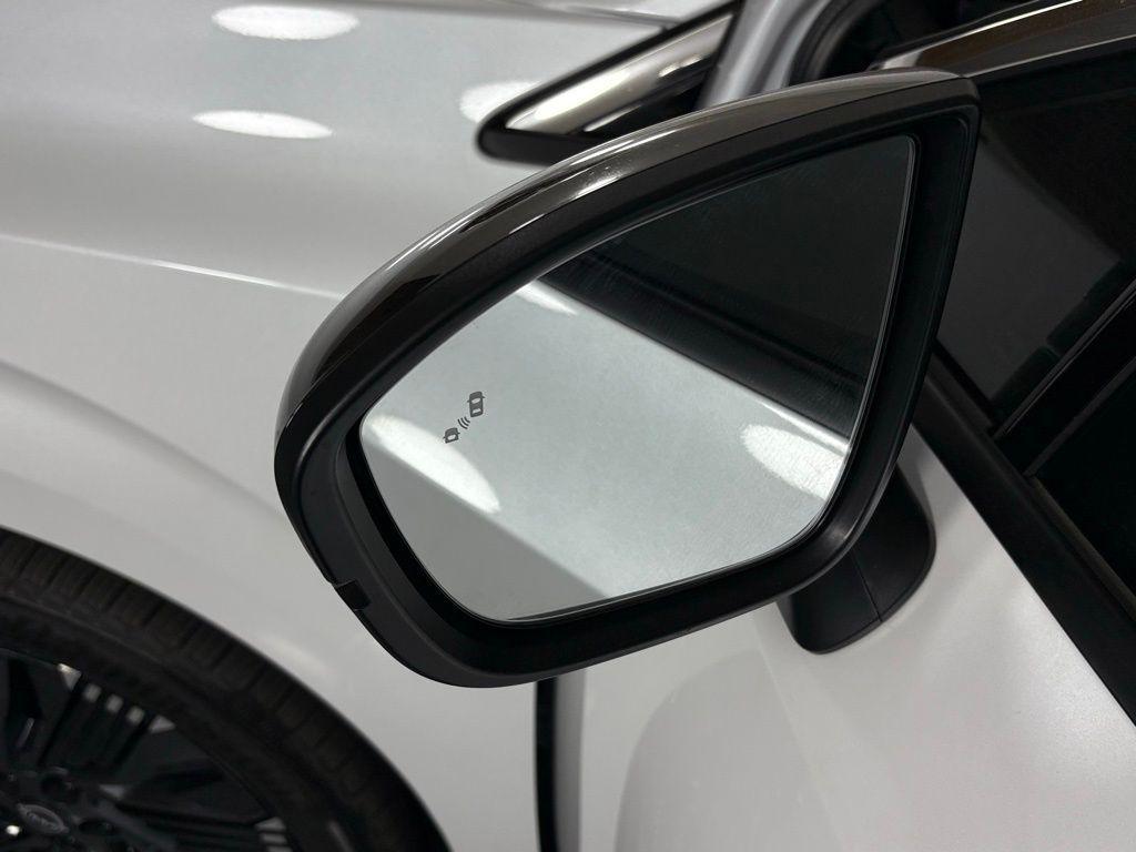 new 2026 Nissan Murano car, priced at $45,785