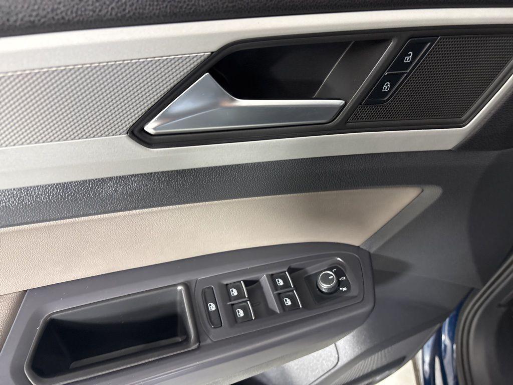 used 2021 Volkswagen Atlas Cross Sport car, priced at $12,750