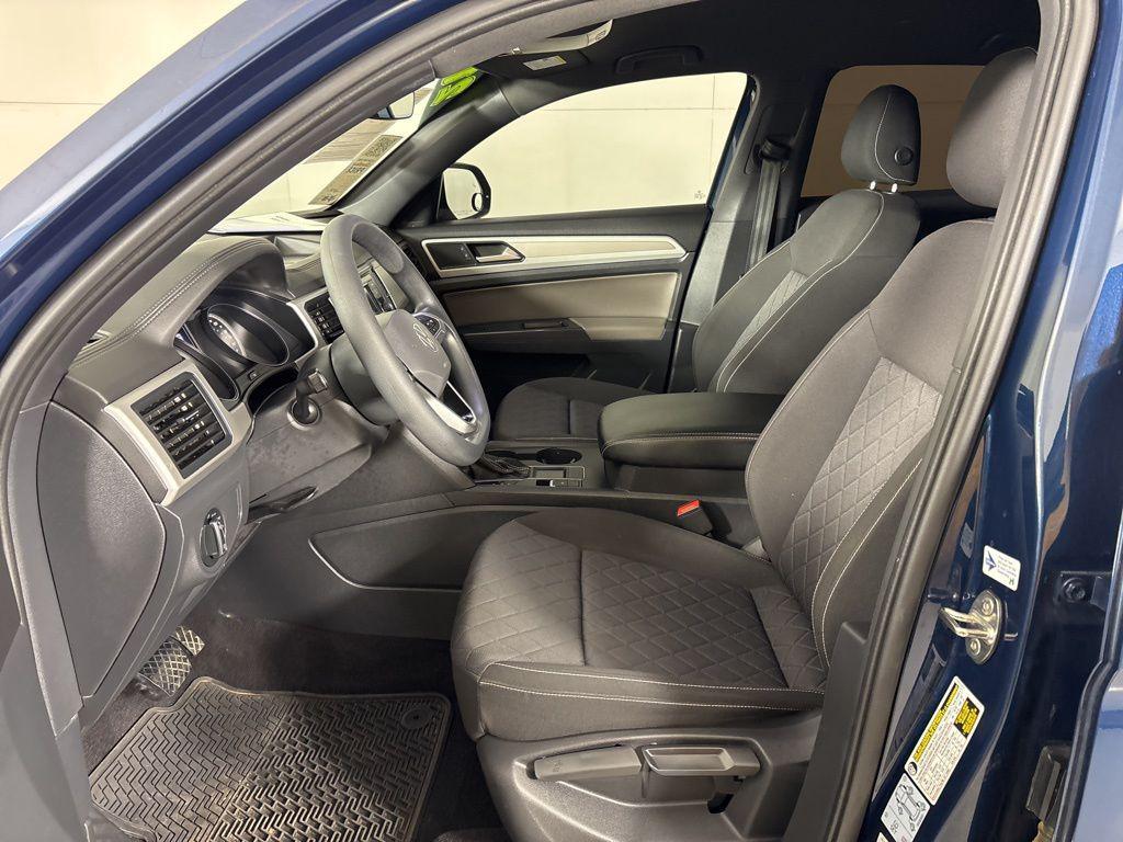 used 2021 Volkswagen Atlas Cross Sport car, priced at $12,750