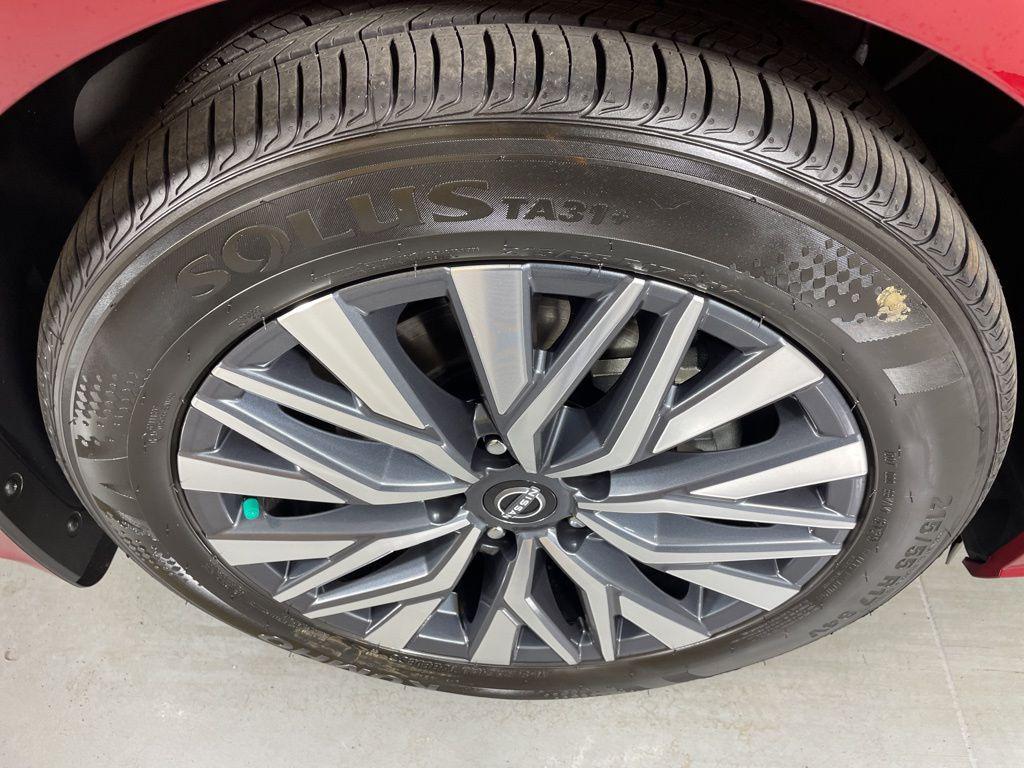 new 2025 Nissan Altima car, priced at $25,670