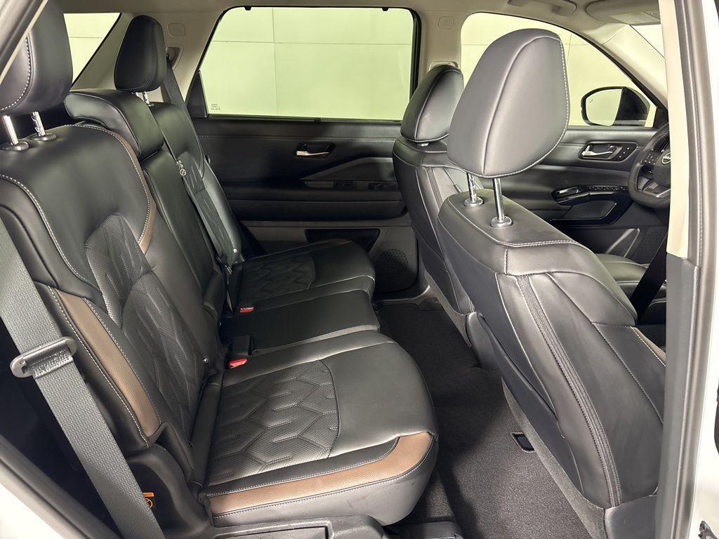 new 2026 Nissan Pathfinder car, priced at $51,390