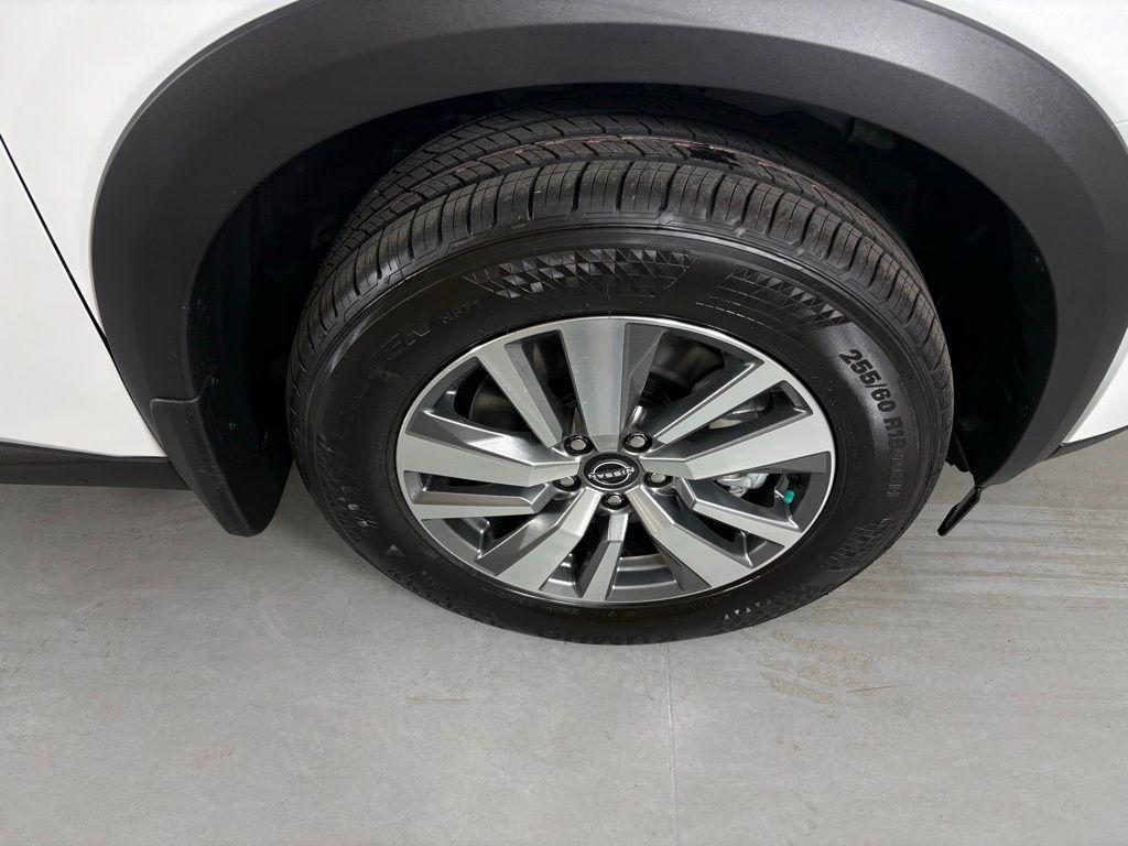 new 2026 Nissan Pathfinder car, priced at $38,565