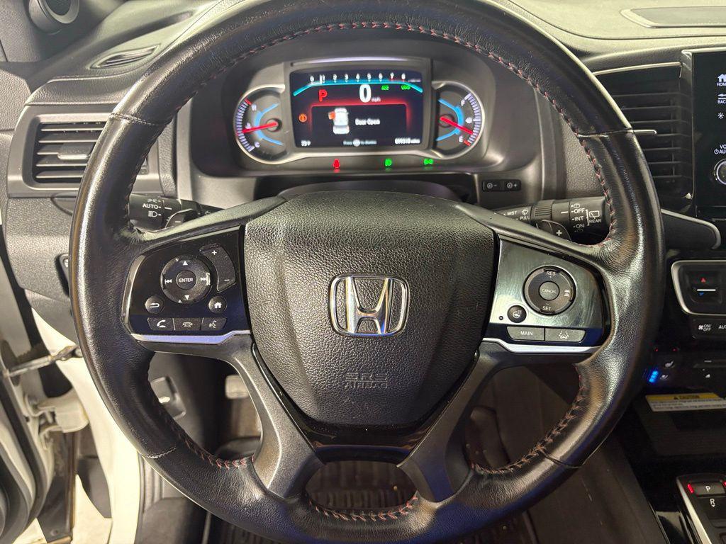 used 2021 Honda Pilot car, priced at $25,700