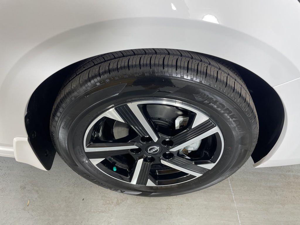 new 2025 Nissan Sentra car, priced at $18,875