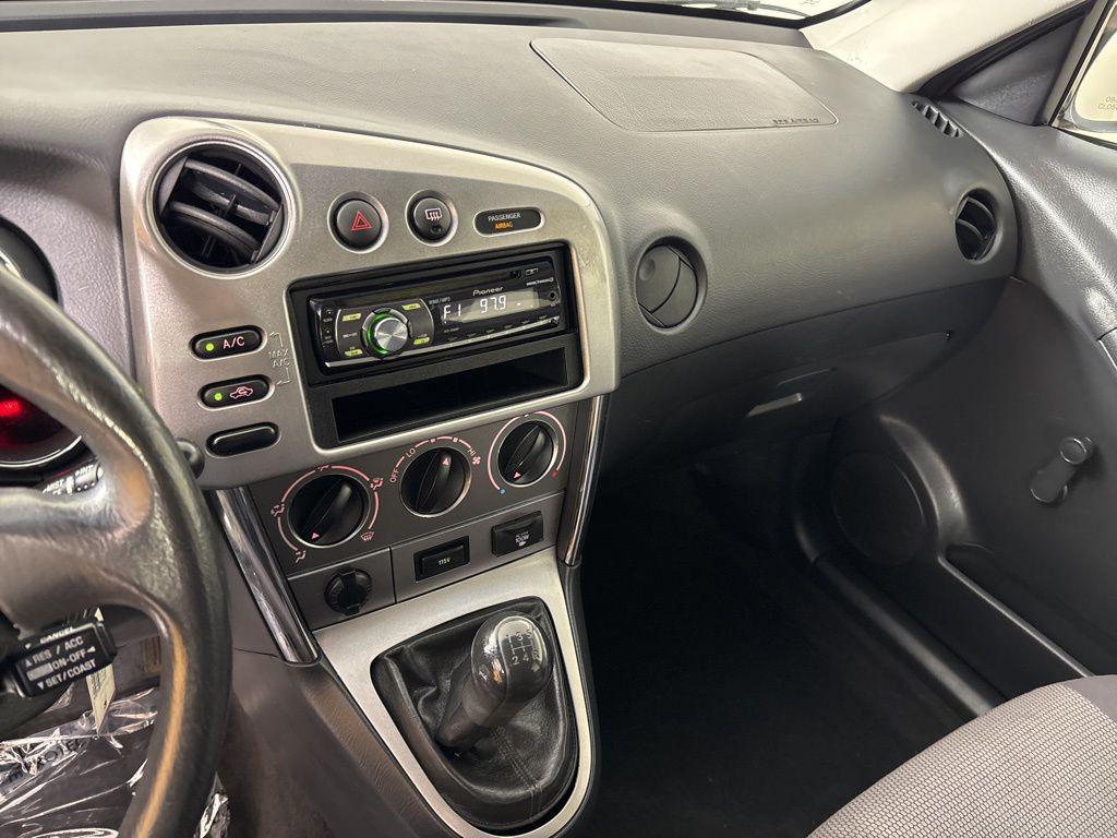 used 2006 Pontiac Vibe car, priced at $4,000