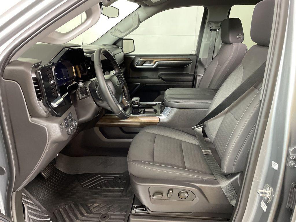 used 2024 Chevrolet Silverado 1500 car, priced at $52,750