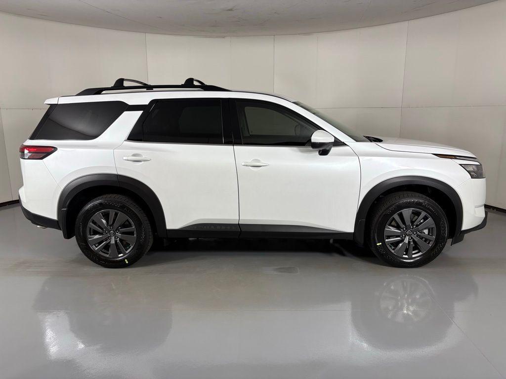 new 2025 Nissan Pathfinder car, priced at $31,940