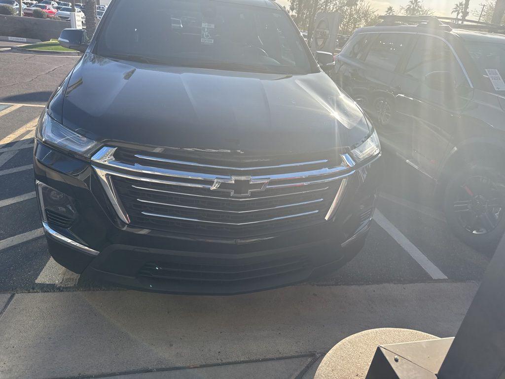 used 2024 Chevrolet Traverse car, priced at $31,000