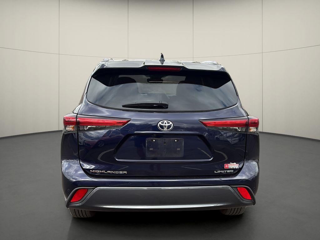 used 2020 Toyota Highlander car, priced at $36,500