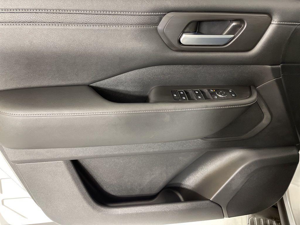 new 2026 Nissan Armada car, priced at $57,339