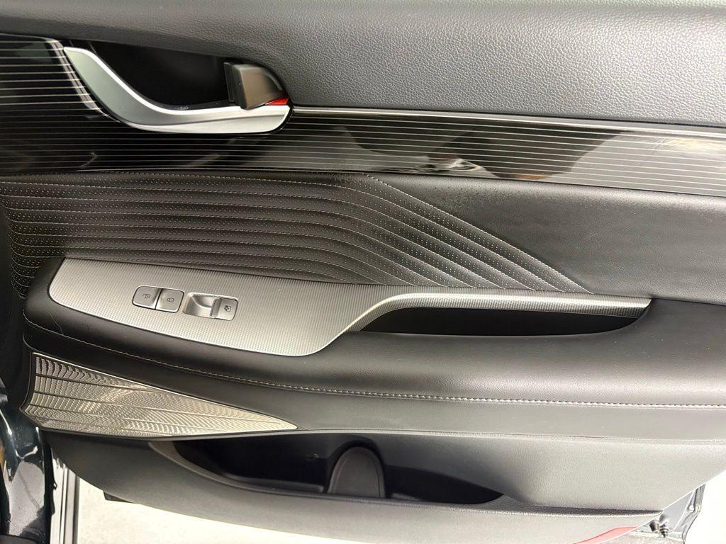 used 2025 Hyundai Palisade car, priced at $44,000