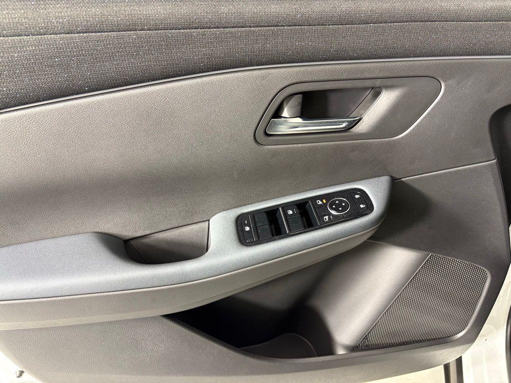 new 2026 Nissan Leaf car, priced at $35,254